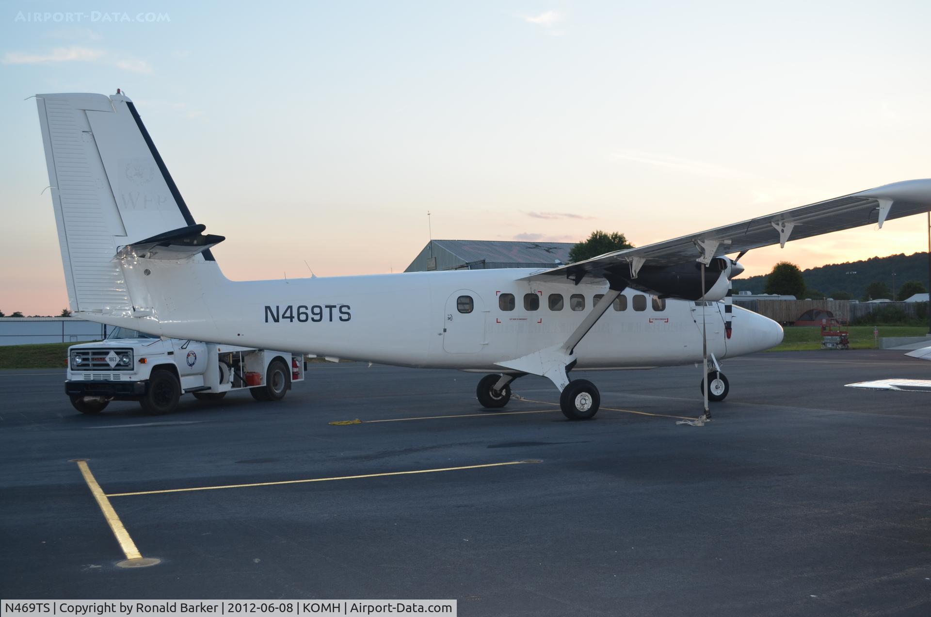 N469TS, 1968 De Havilland Canada DHC-6-200 Twin Otter C/N 149, Orange