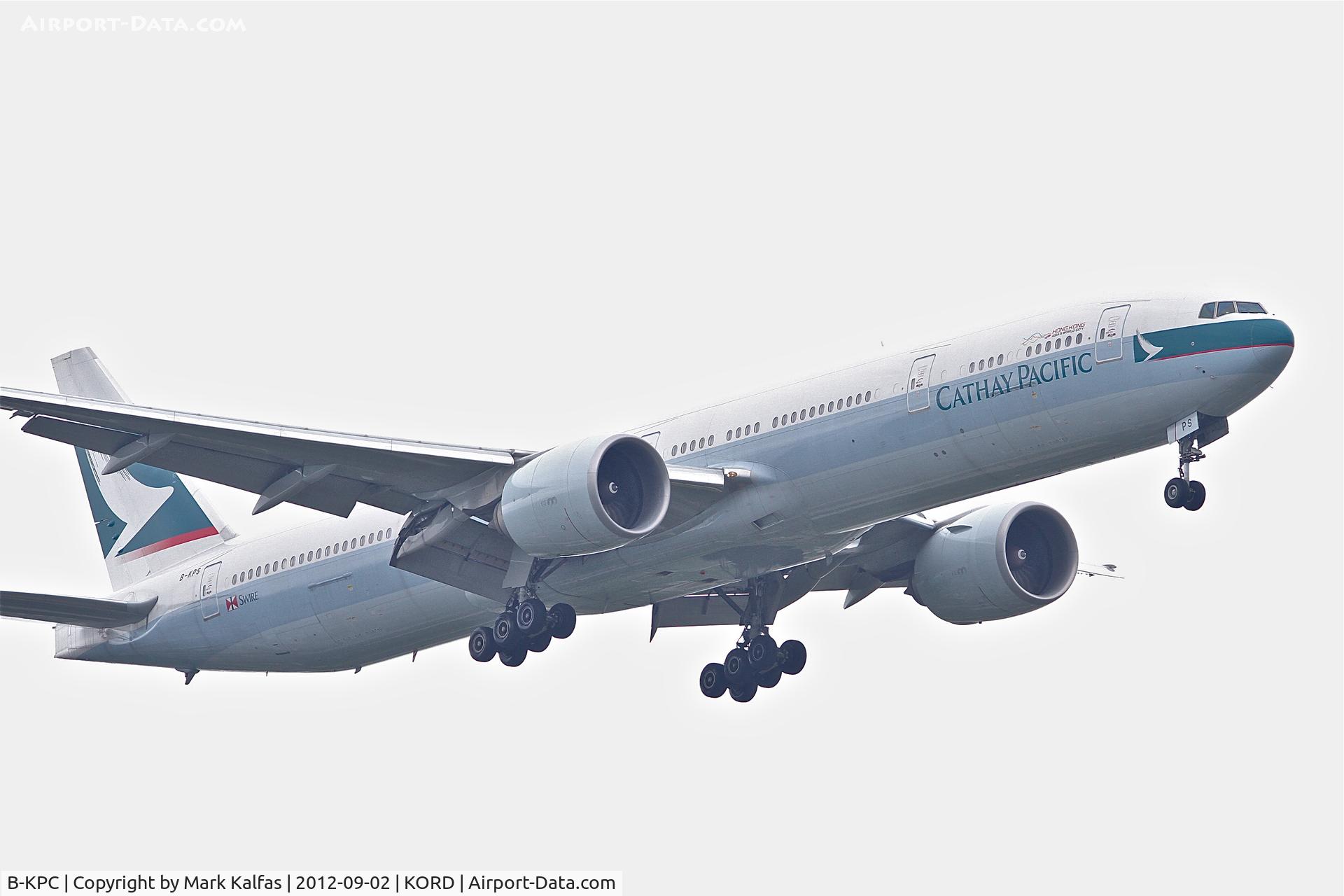 B-KPC, 2007 Boeing 777-367/ER C/N 34432, Cathay Pacific Boeing 777-367, CPA806 arriving from Hong Kong Int'l/VHHH, on short final for RWY 10 KORD.