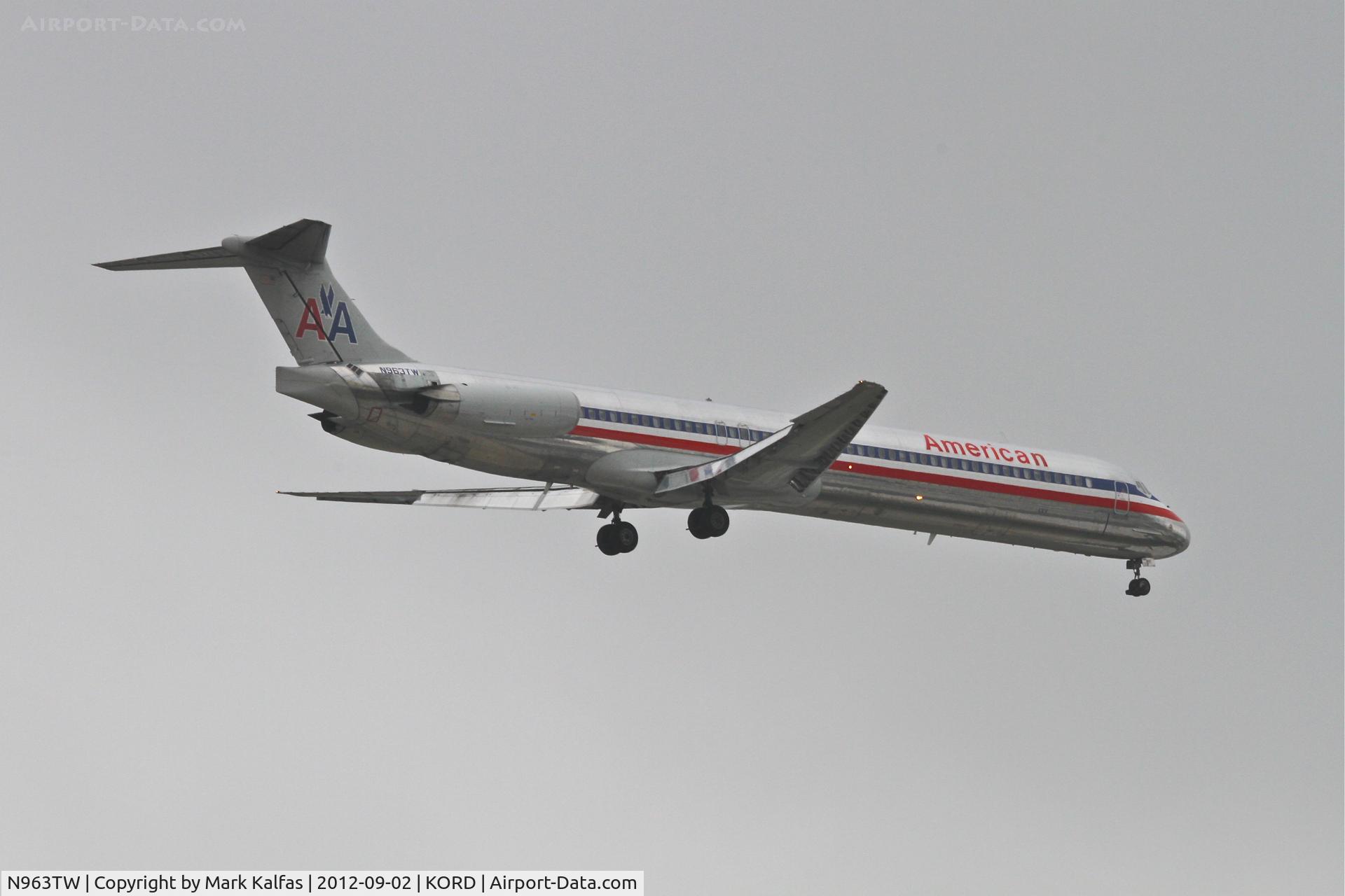 N963TW, 1999 McDonnell Douglas MD-83 (DC-9-83) C/N 53613, American Airlines Mcdonnell Douglas DC-9-83, AAL366 arriving from KMSP, RWY 10 approach KORD.