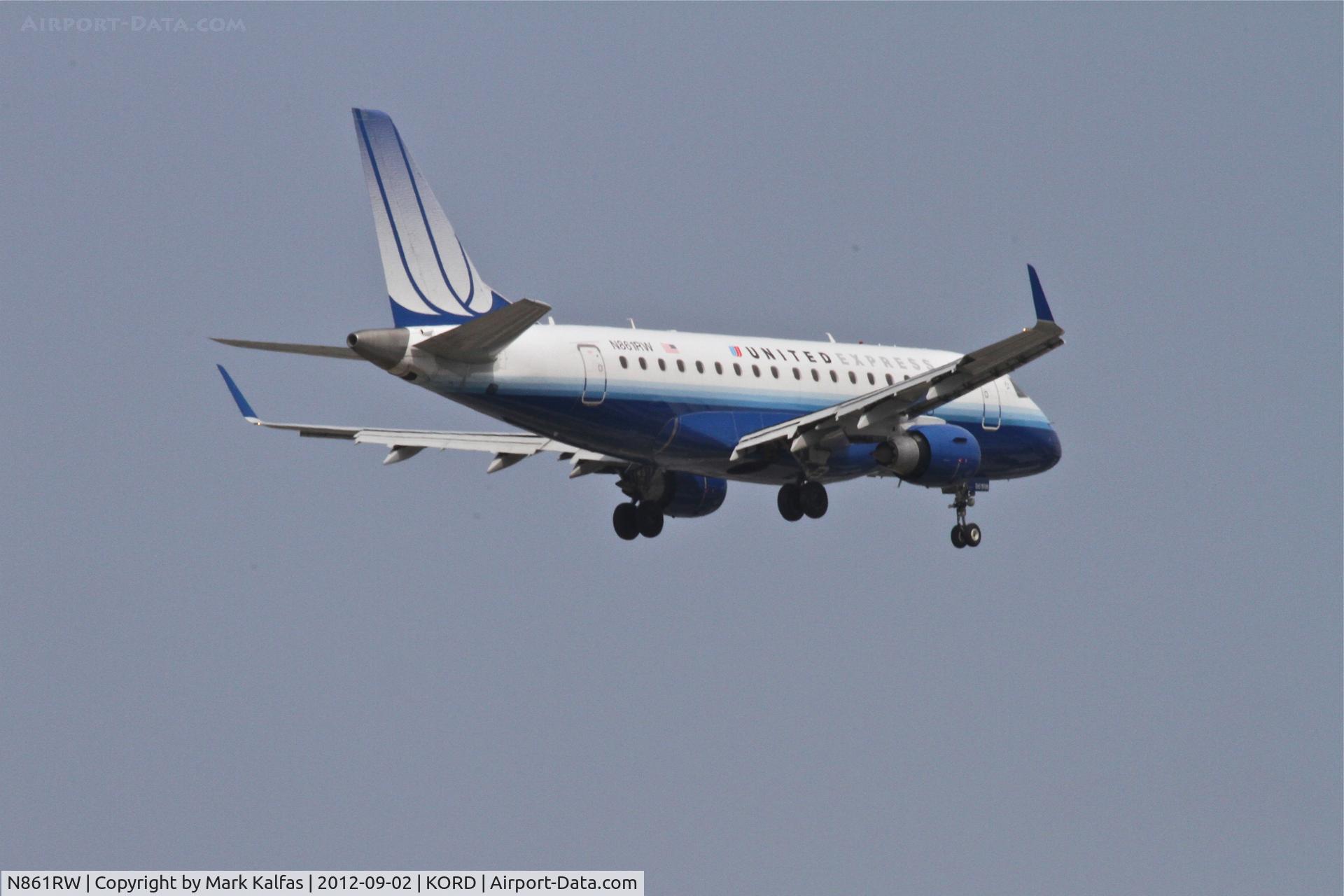 N861RW, 2005 Embraer 170SE (ERJ-170-100SE) C/N 17000094, Shuttle America/ United Express Embraer ERJ 170-100 SE, TCF3457 arriving from KMSP, RWY 10 approach KORD.