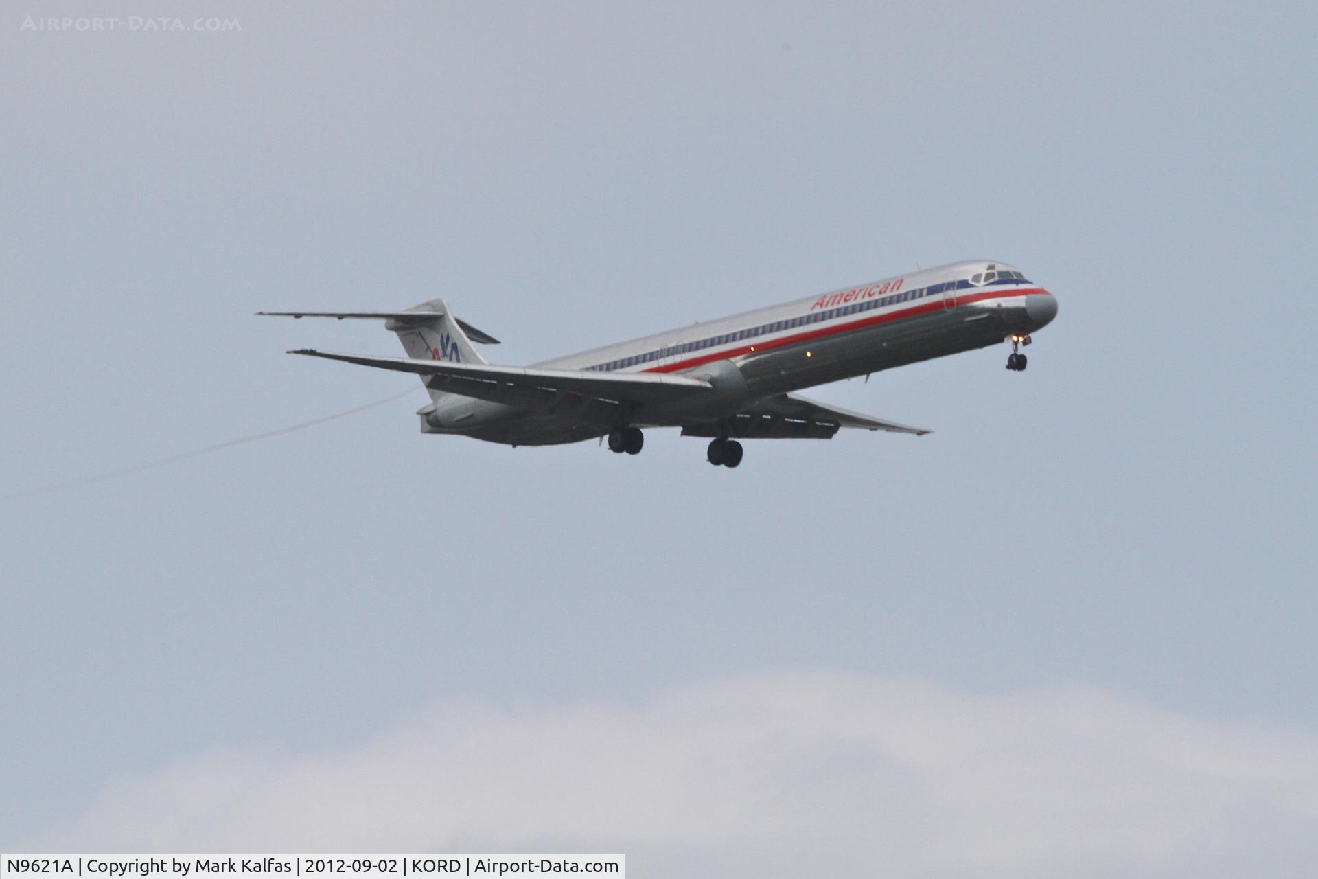 N9621A, 1998 McDonnell Douglas MD-83 (DC-9-83) C/N 53592, American Airlines Mcdonnell Douglas DC-9-83, AAL1612 arriving from KMSP, RWY 10 approach KORD.