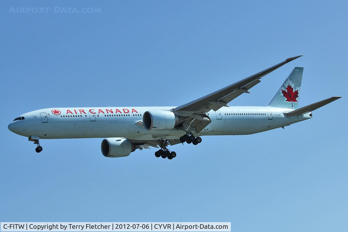 C-FITW, 2007 Boeing 777-333/ER C/N 35298, 2007 Boeing 777-333ER, c/n: 35298