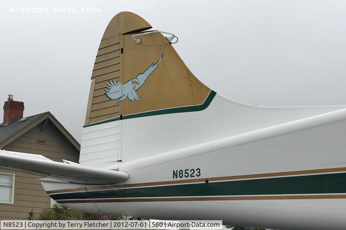 N8523, 1958 De Havilland Canada U-6A Beaver C/N 1262/1829 (57-6161), Tail of 1958 Dehavilland BEAVER U-6A, c/n: 57-6161