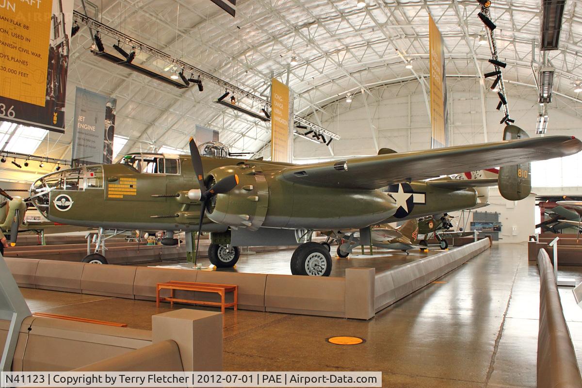 N41123, 1944 North American B-25J Mitchell Mitchell C/N 108-33529, North American B-25J, c/n: 44-30254 with Paul Allen Warbirds