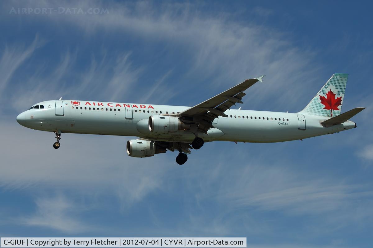 C-GIUF, 2001 Airbus A321-211 C/N 1638, 2001 Airbus A321-211, c/n: 1638