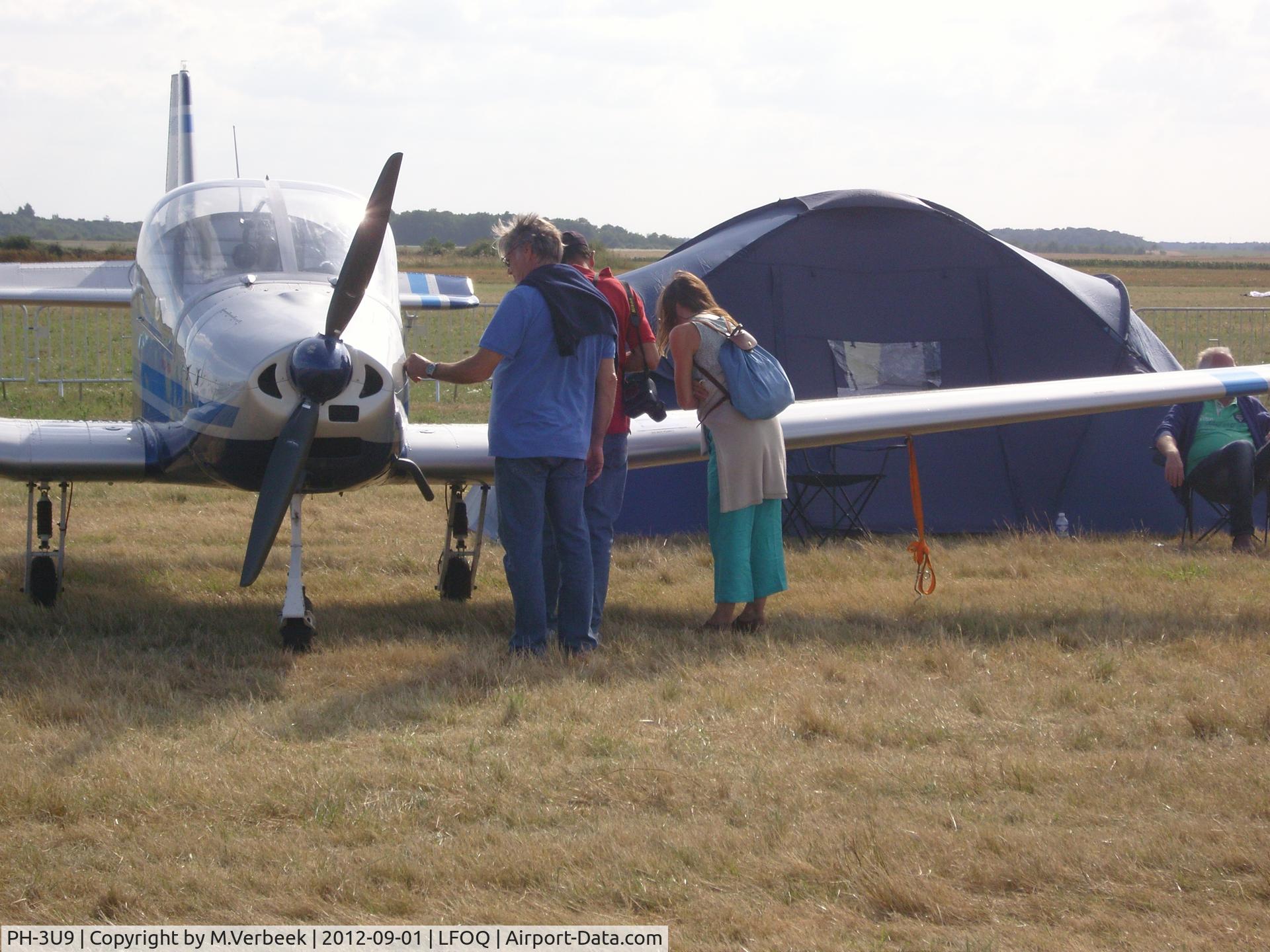 PH-3U9, Jihlavan Skyleader 200 C/N 83981/2003, SKYLEADER 200 KAPPA SOVA 2SUR BLOIS LFOQ