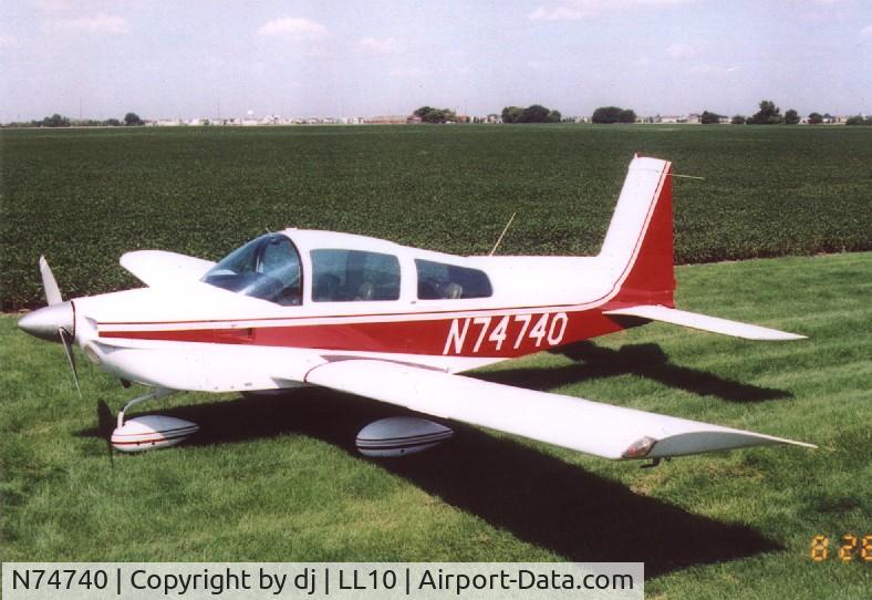 N74740, 1976 Grumman American AA-5B Tiger C/N AA5B0358, 1976 Tiger