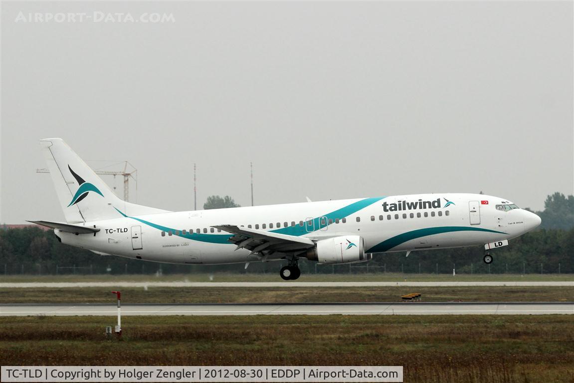 TC-TLD, 1996 Boeing 737-4Q8 C/N 28199, From turkish beaches straight to rwy 26R.....