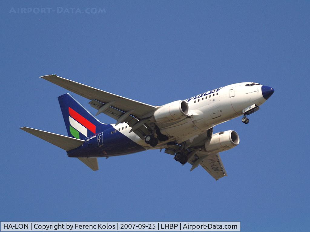 HA-LON, 2004 Boeing 737-6Q8 C/N 29353, Ferihegy