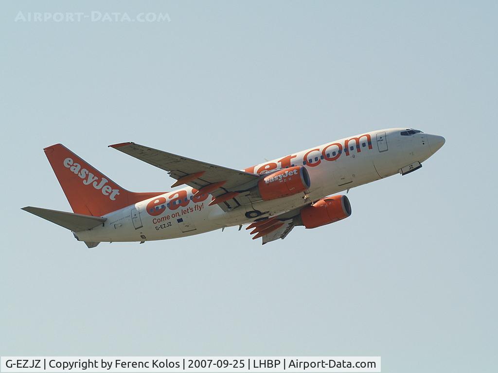 G-EZJZ, 2003 Boeing 737-73V C/N 32421, Ferihegy