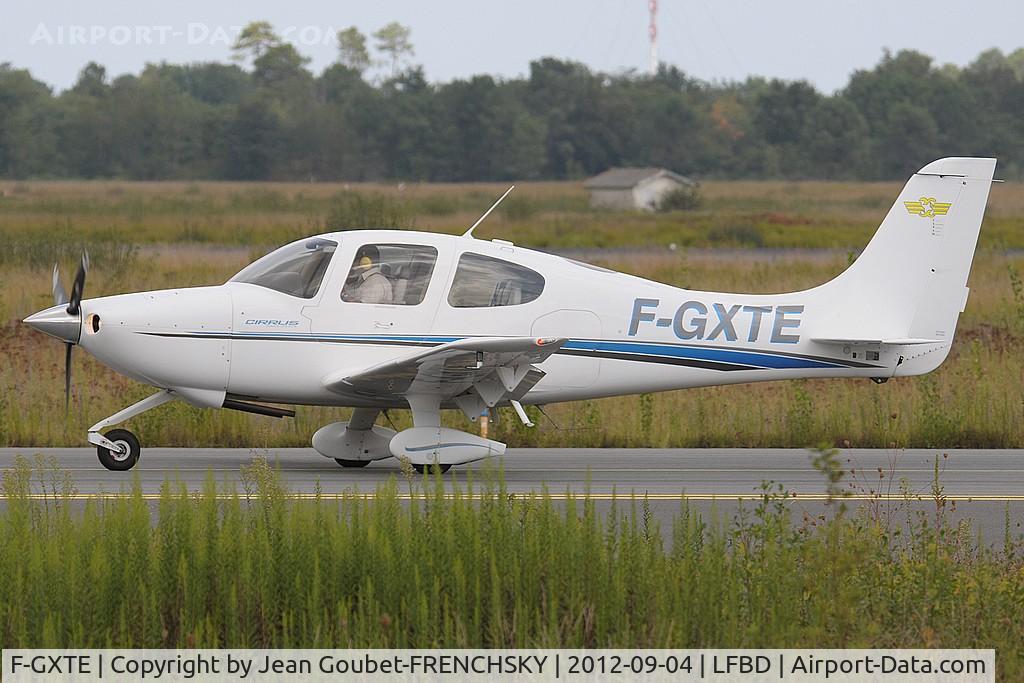 F-GXTE, 2000 Cirrus SR20 C/N 1047, CAPAM to runway 05 and Delta stop