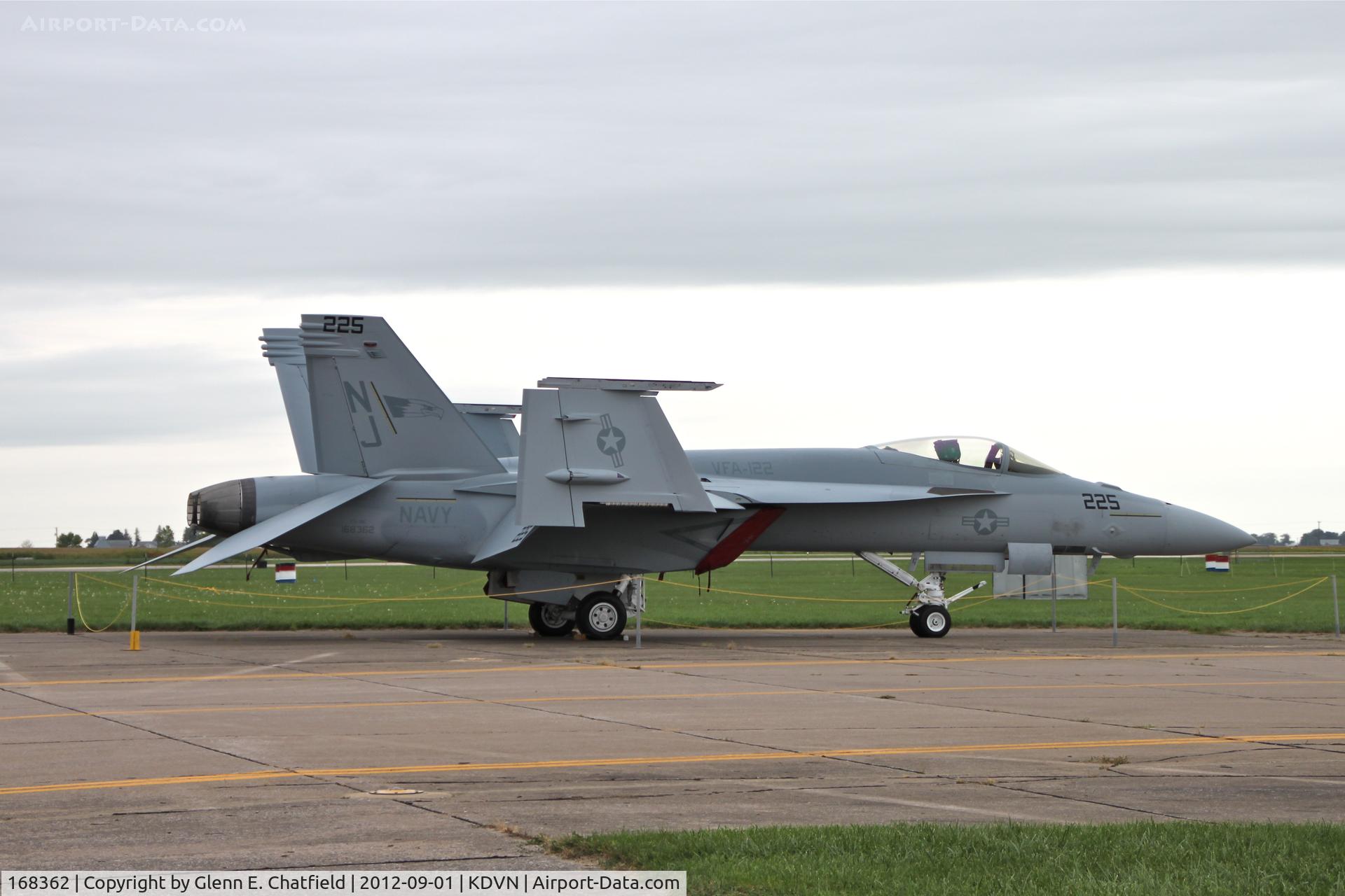 168362, Boeing F/A-18E Super Hornet C/N E-212, Quad Cities Air Show