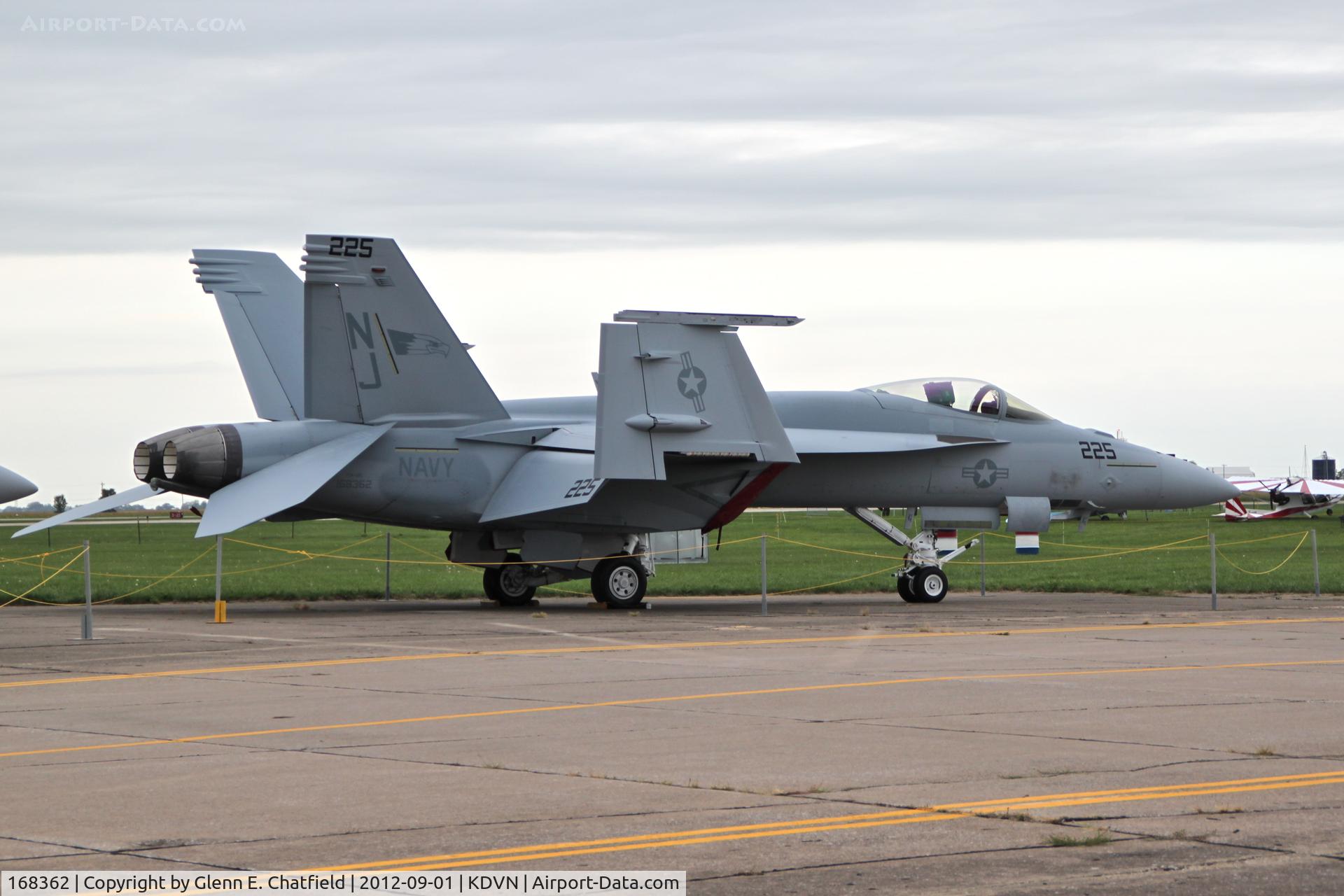168362, Boeing F/A-18E Super Hornet C/N E-212, Quad Cities Air Show