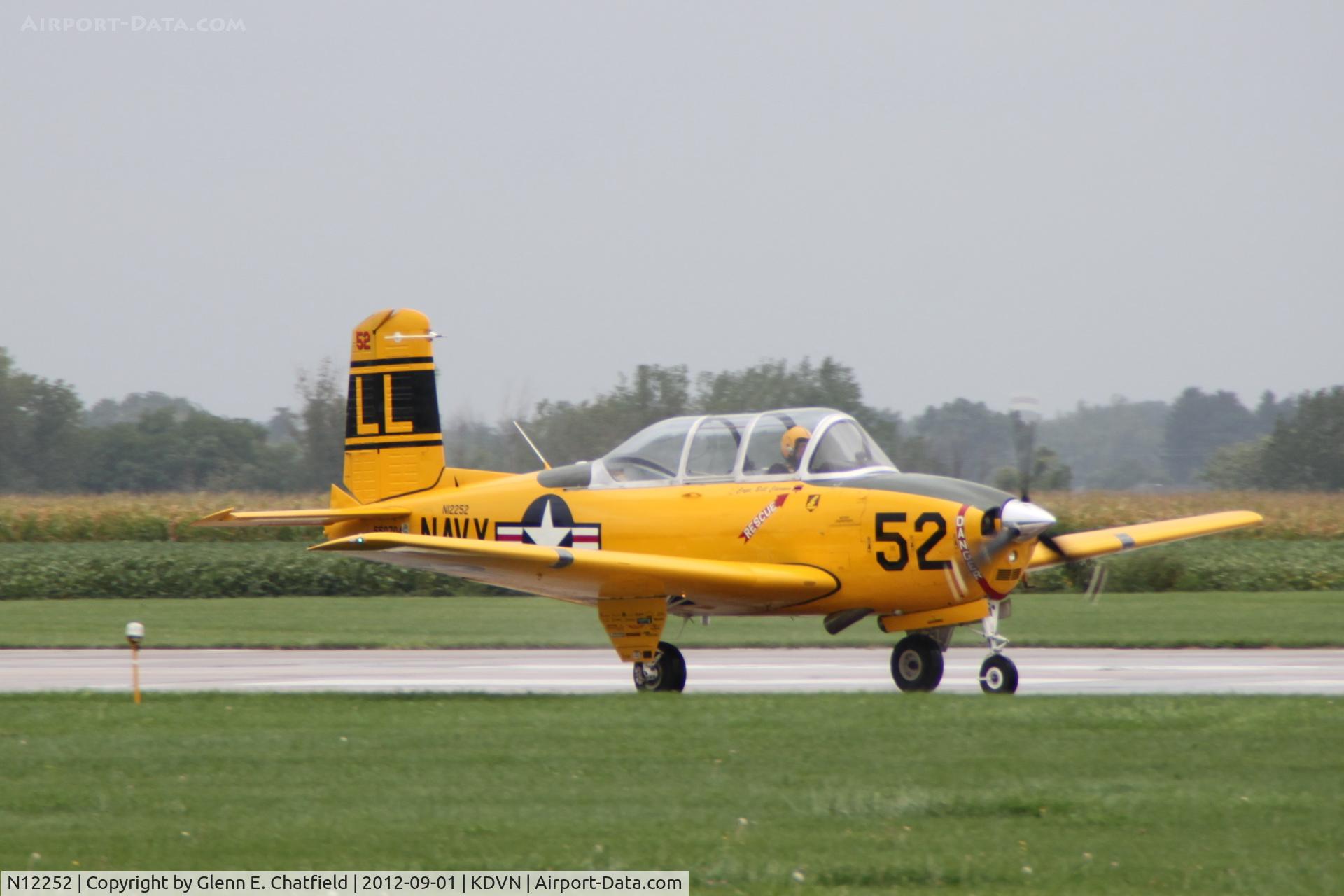 N12252, 1965 Beech A45 C/N G-704, Quad Cities Air Show