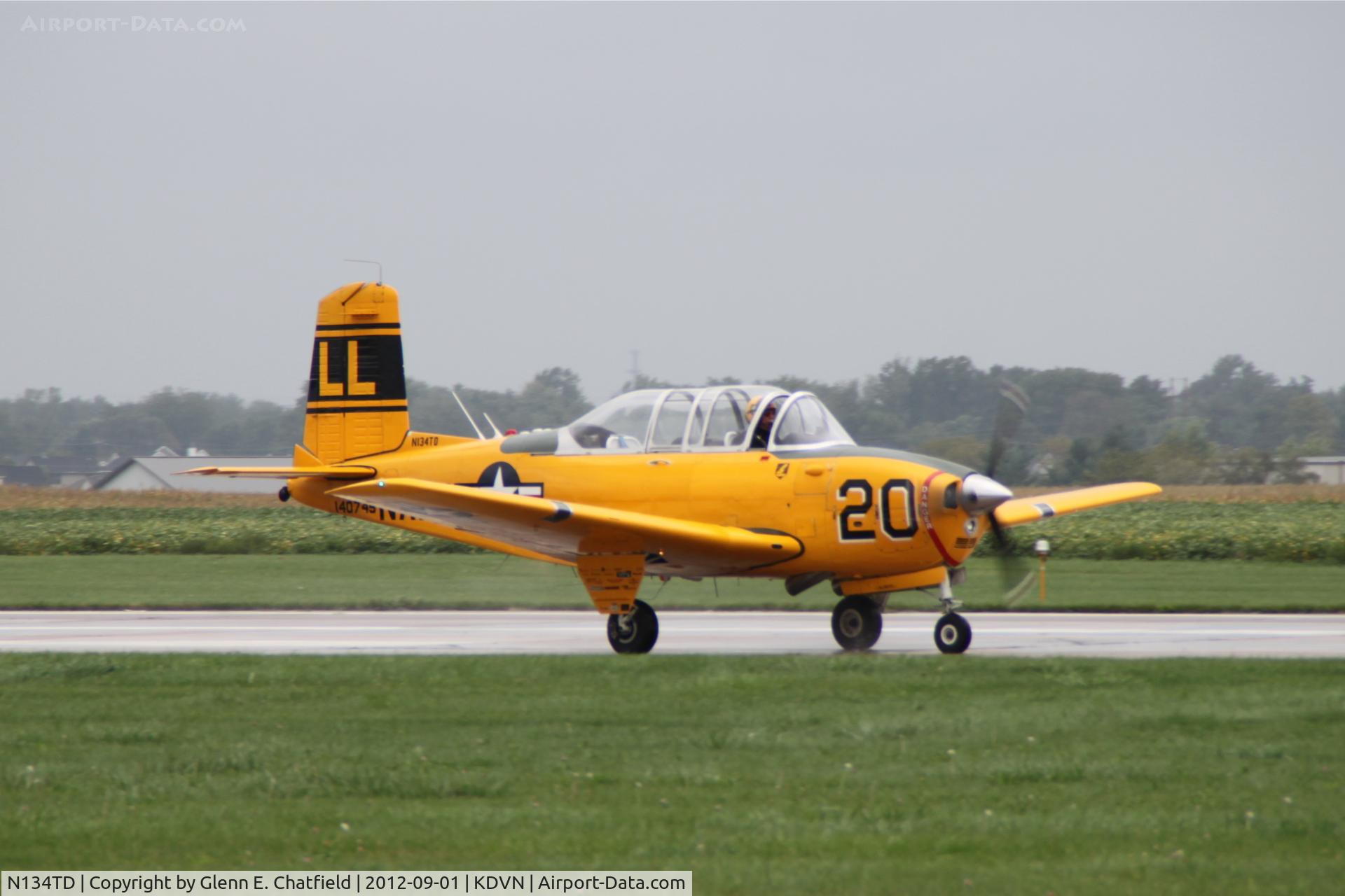 N134TD, Beech T-34B C/N BG-79, Quad Cities Air Show