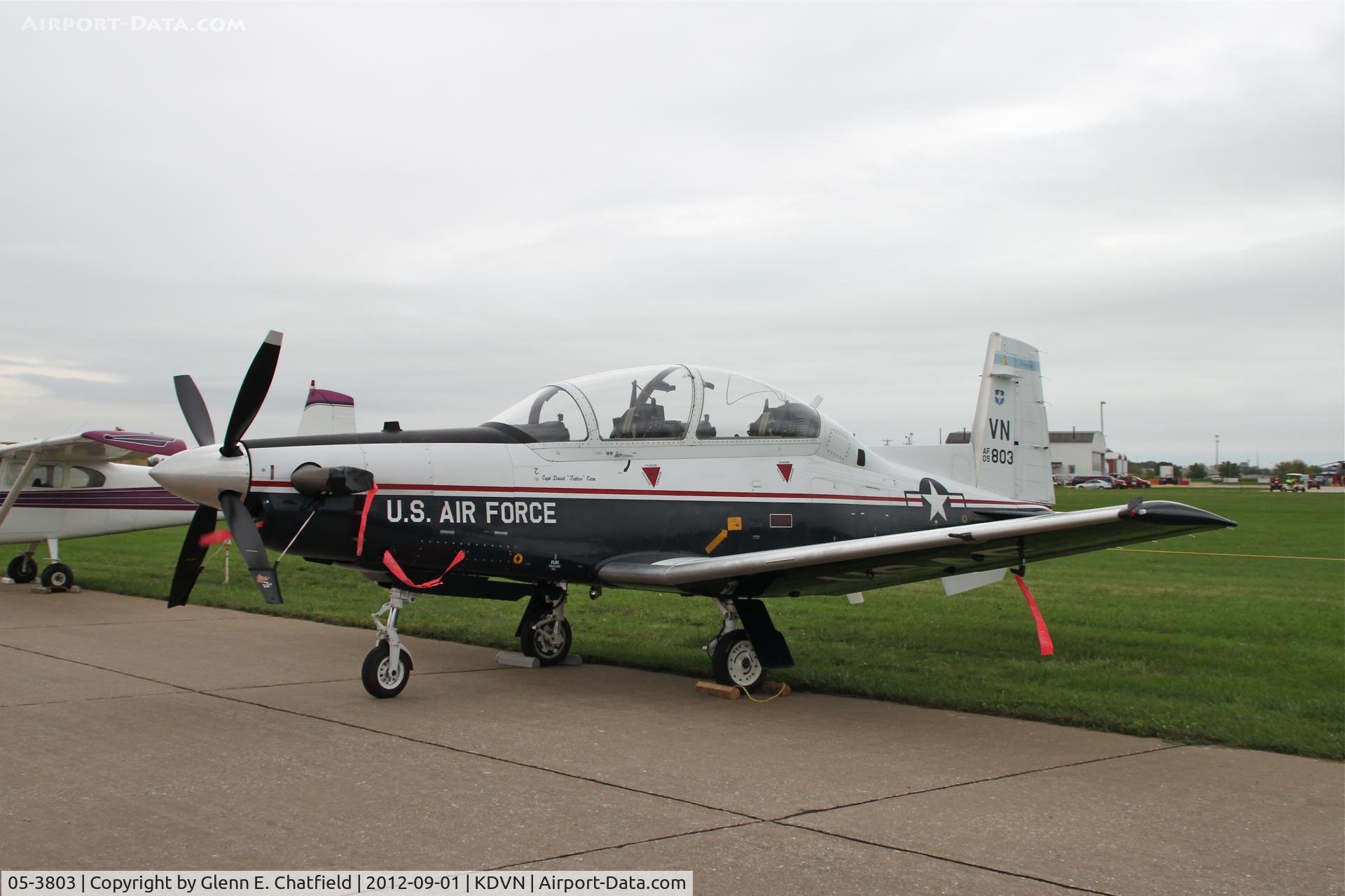 05-3803, 2006 Raytheon T-6A Texan II C/N PT-357, Quad Cities Air Show