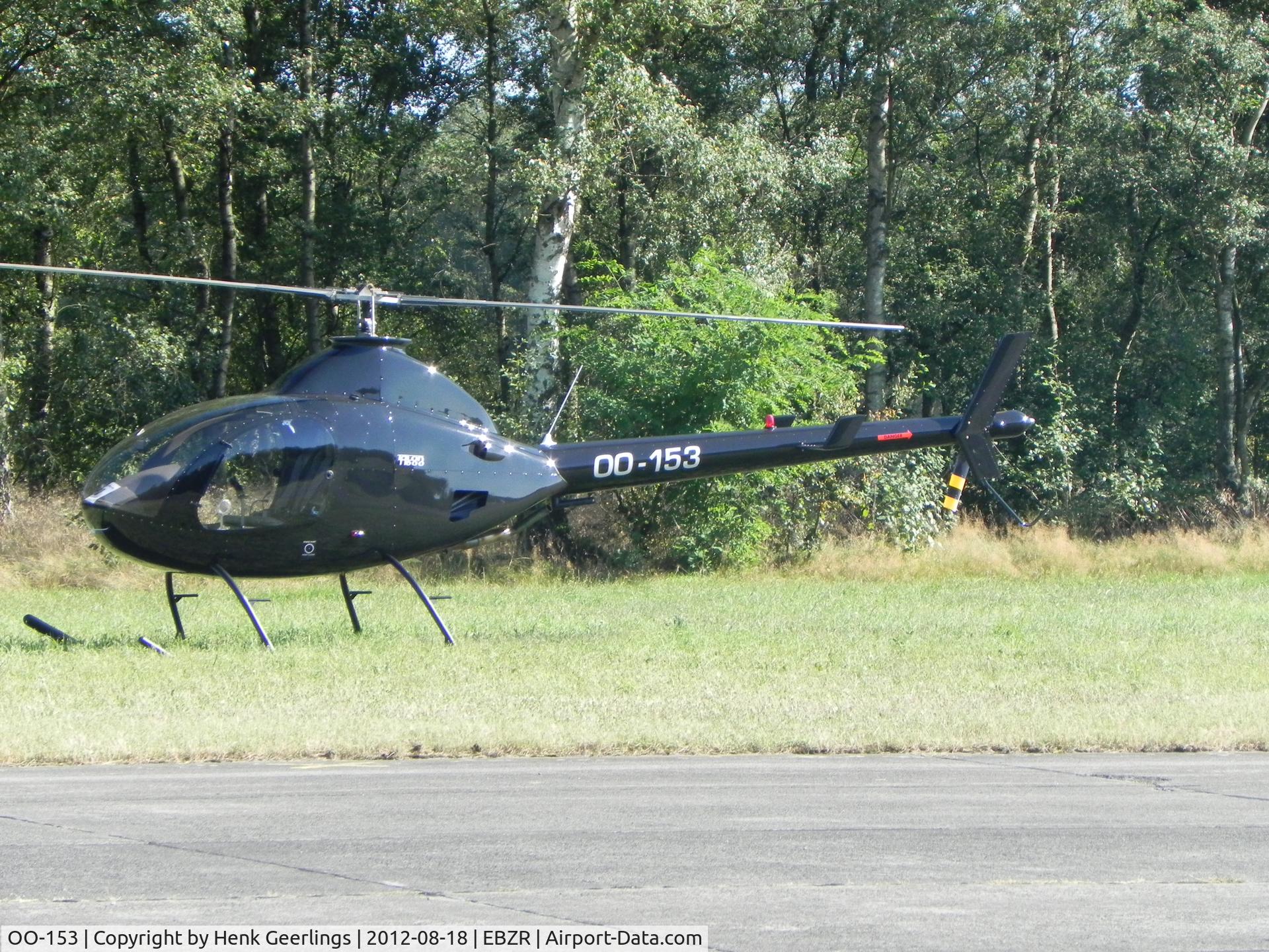 OO-153, RotorWay A600 Talon C/N 8040, Fly In