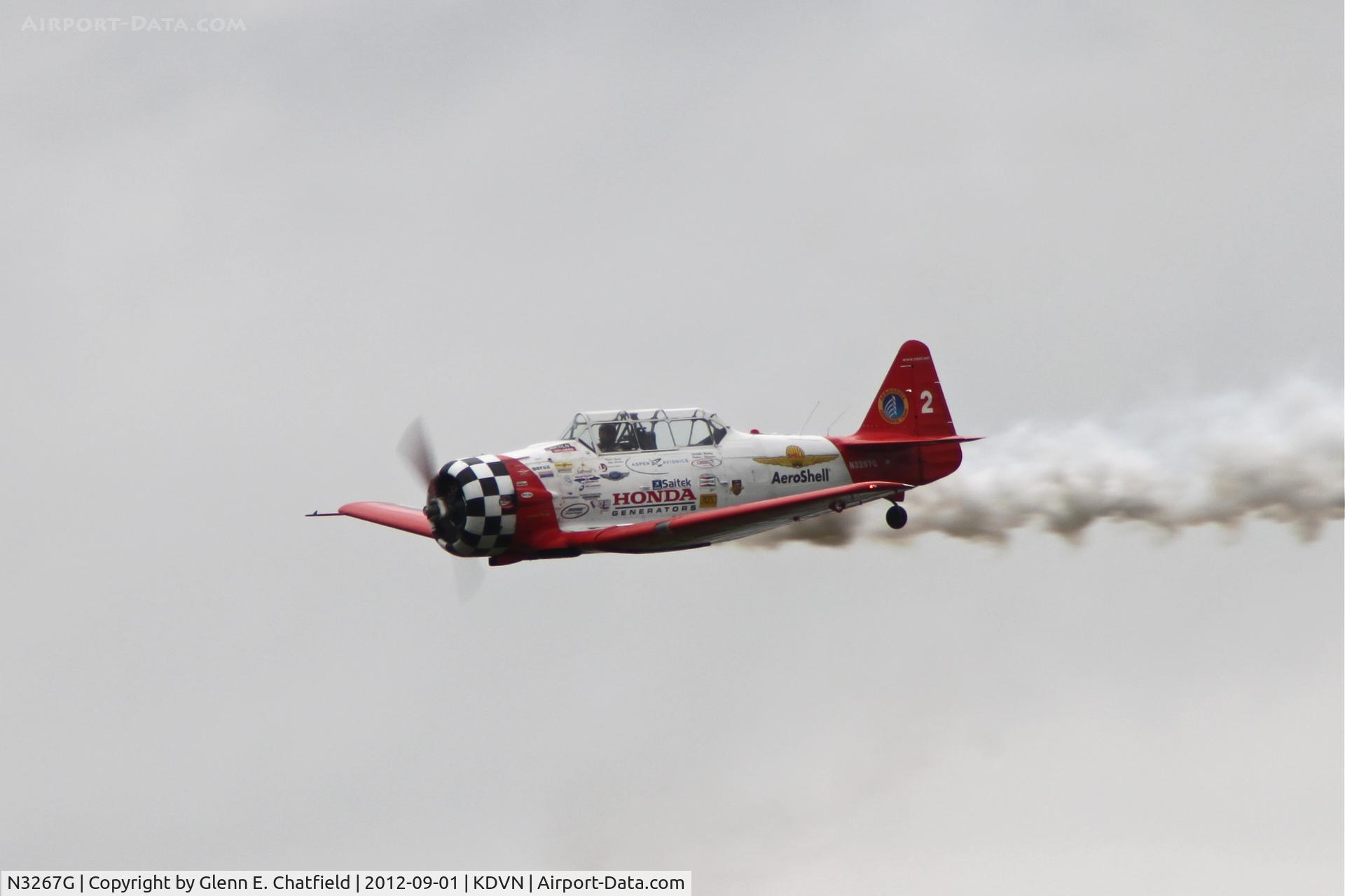 N3267G, 1943 North American SNJ-5 Texan C/N 88-15114, Quad Cities Air Show