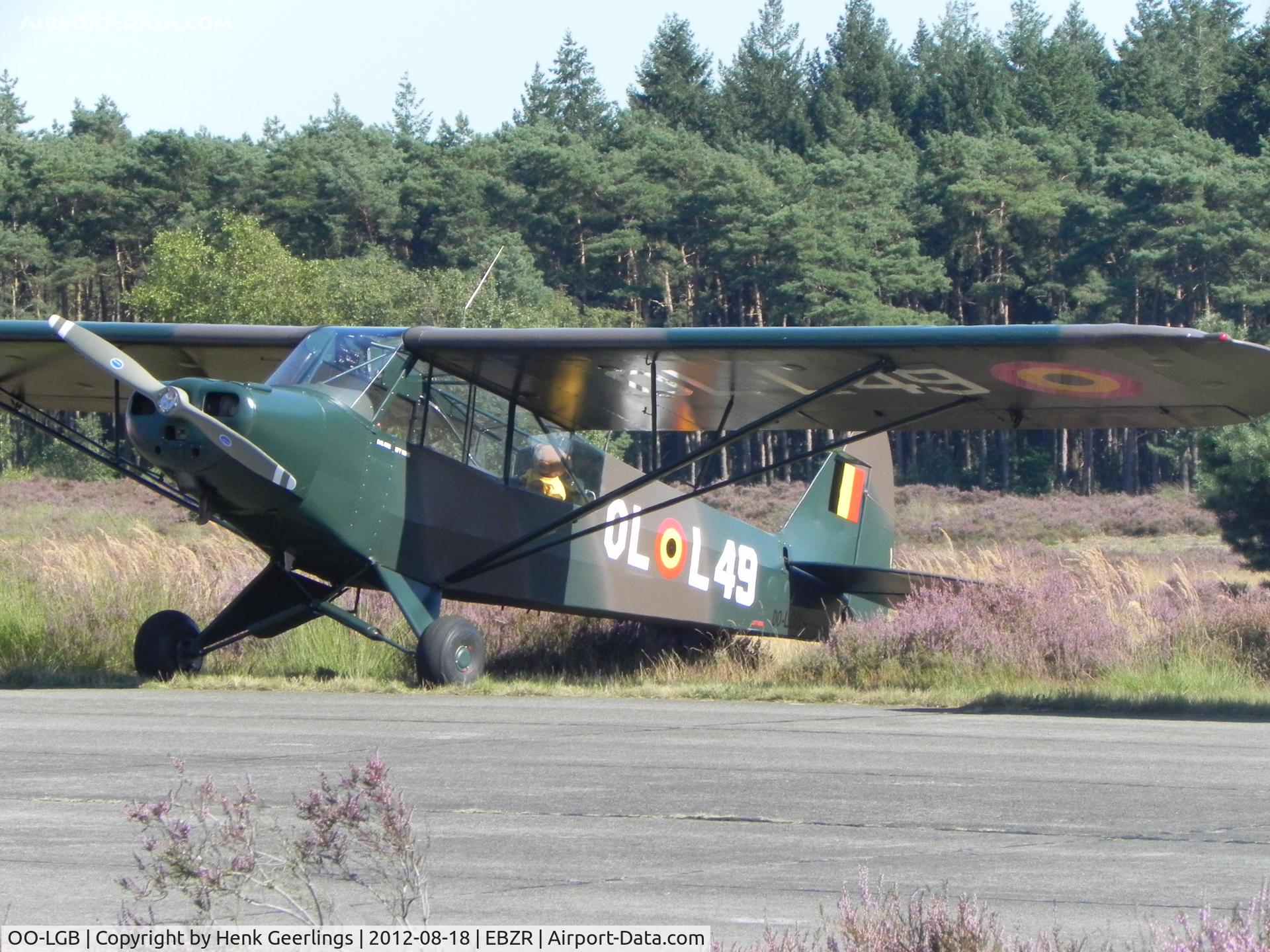 OO-LGB, 1951 Piper L-18C Super Cub (PA-18-95) C/N 18-1650, Fly In