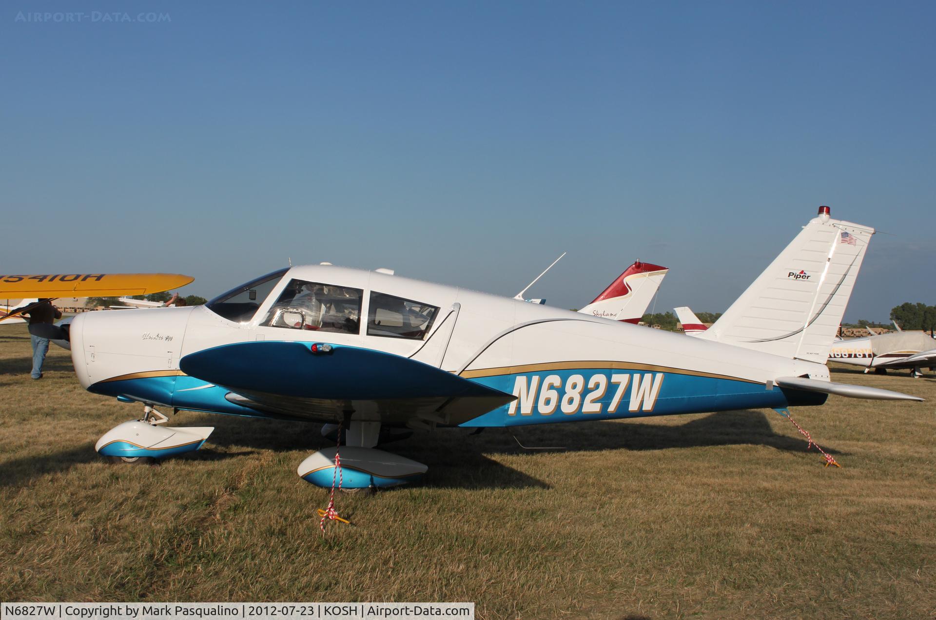 N6827W, 1965 Piper PA-28-140 C/N 28-20967, Piper PA-28-140