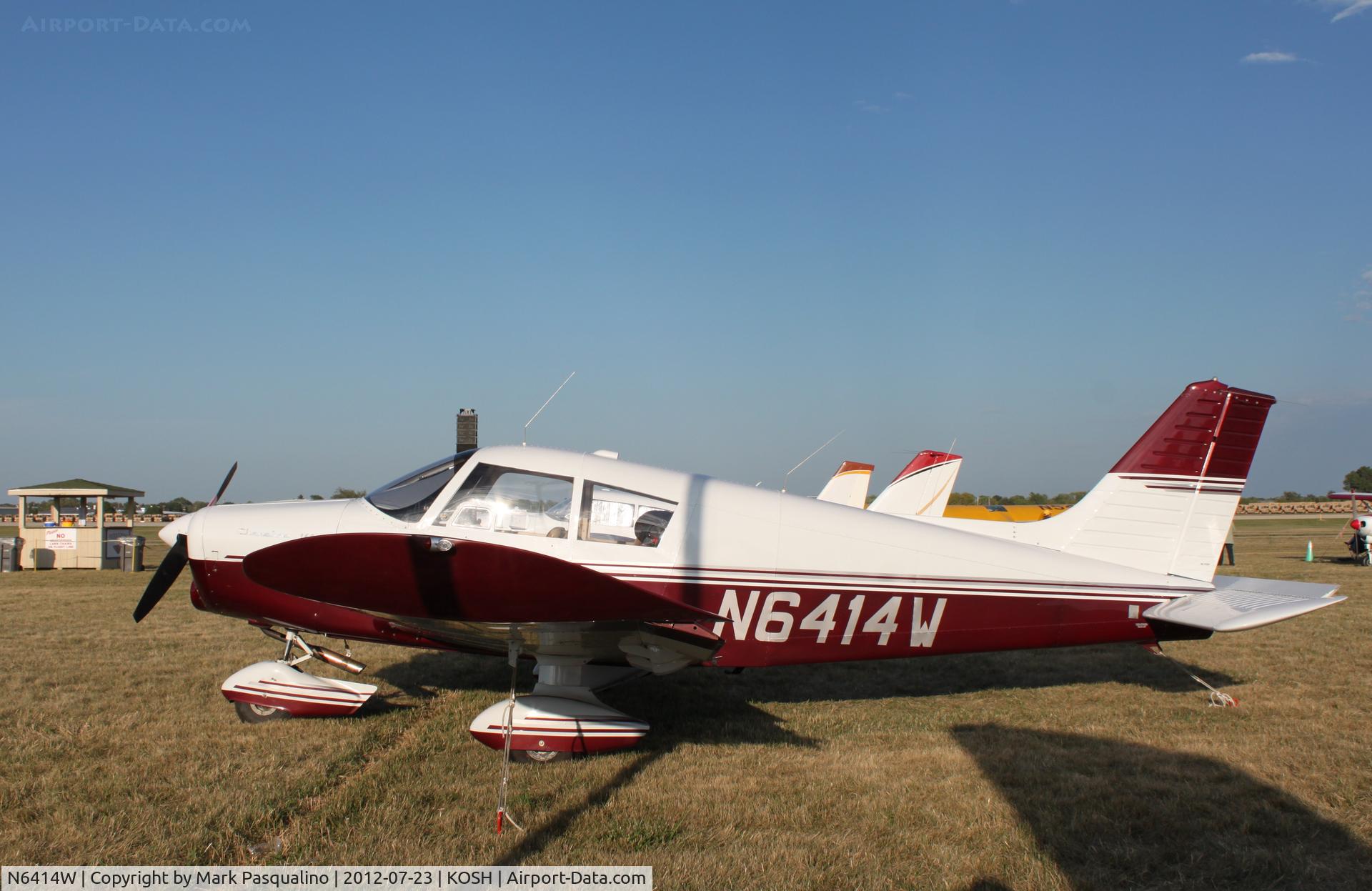 N6414W, 1964 Piper PA-28-140 C/N 28-20483, Piper PA-28-140