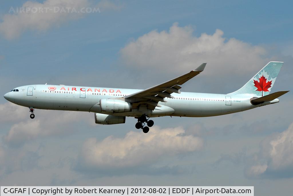 C-GFAF, 1999 Airbus A330-343 C/N 0277, On approach for r/w 25L