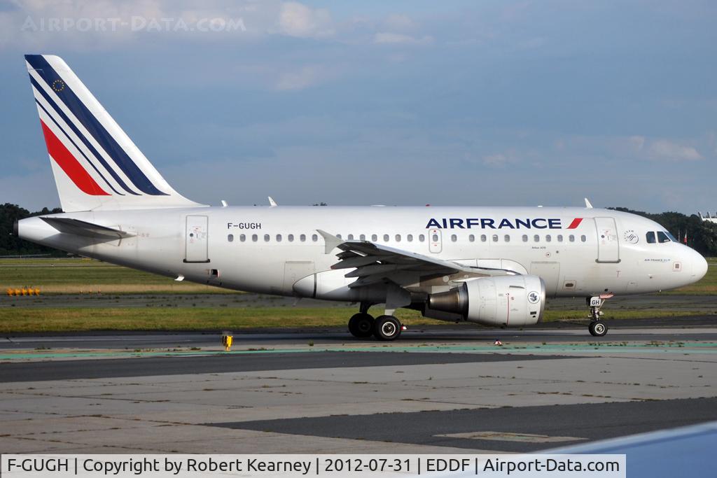 F-GUGH, 2004 Airbus A318-111 C/N 2344, Waiting for departure clearance