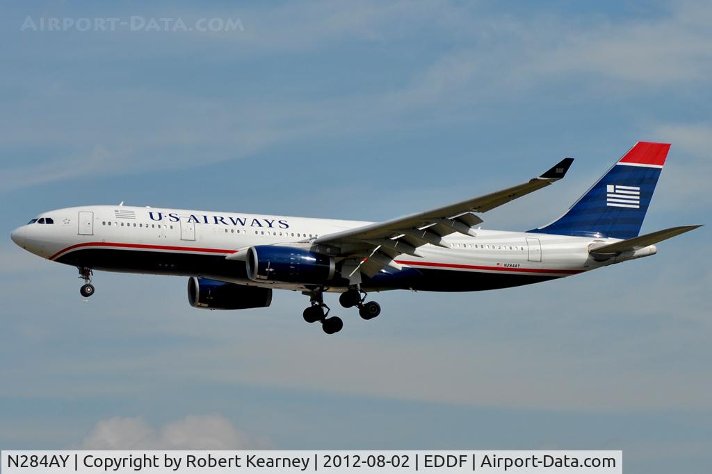 N284AY, 2010 Airbus A330-243 C/N 1095, On approach for r/w 25L