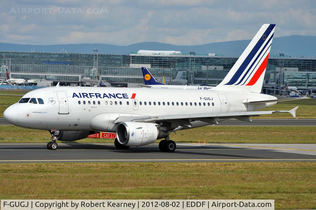 F-GUGJ, 2005 Airbus A318-111 C/N 2582, Taxiing around for departure