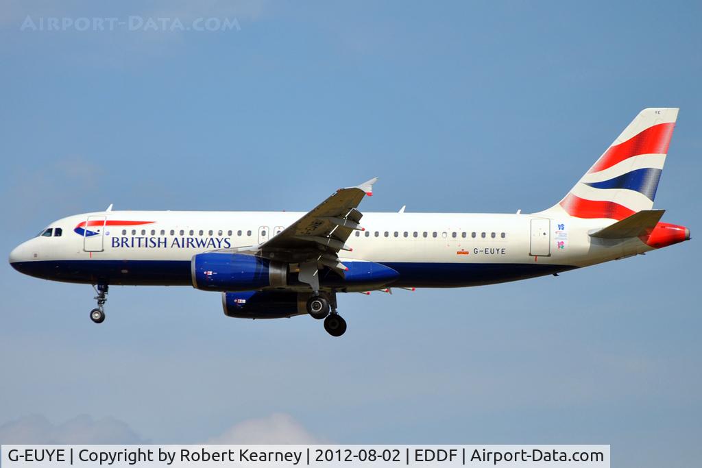 G-EUYE, 2009 Airbus A320-232 C/N 3912, On approach for r/w 25L
