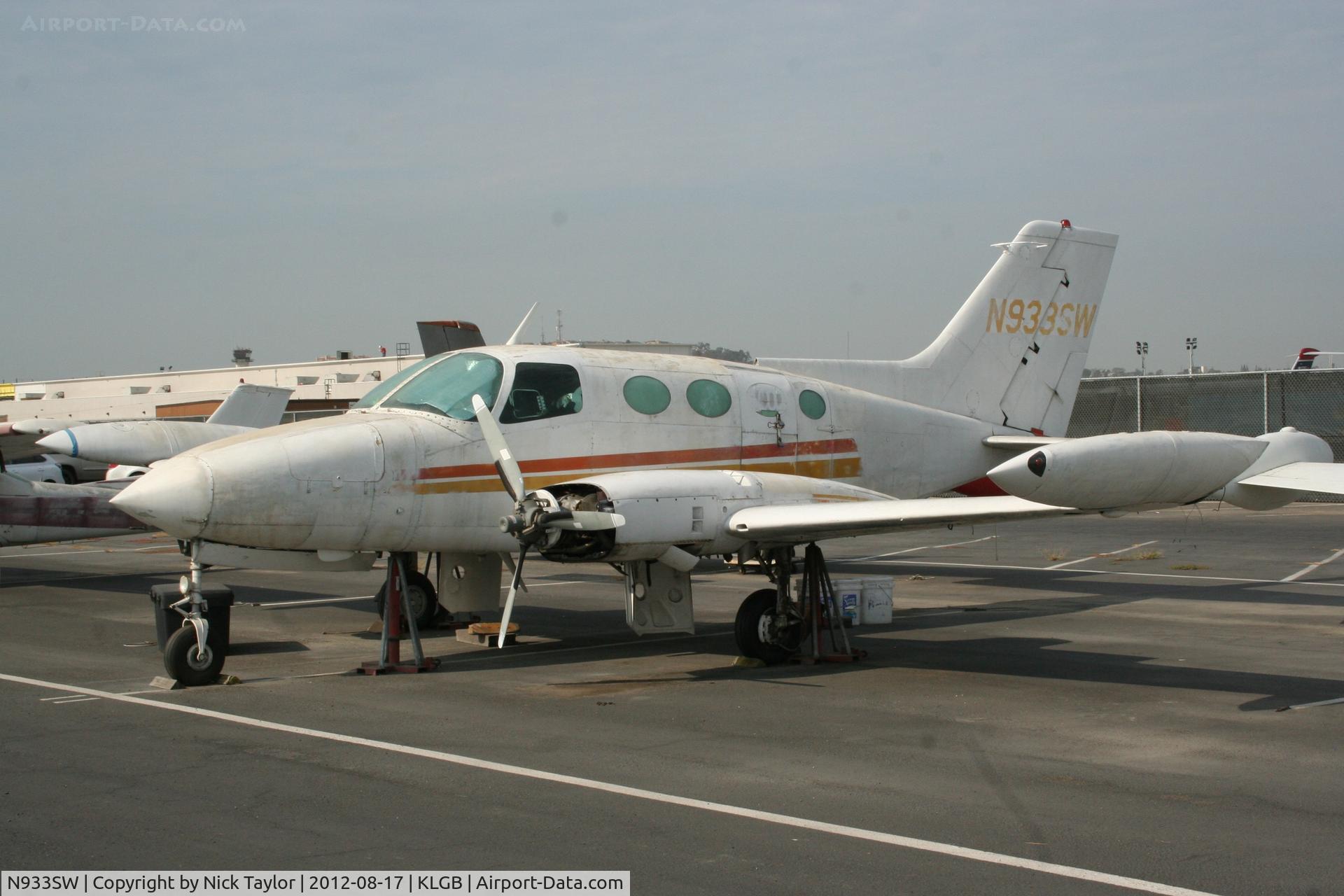 N933SW, 1967 Cessna 402 C/N 402-0106, Parked on the north ramp