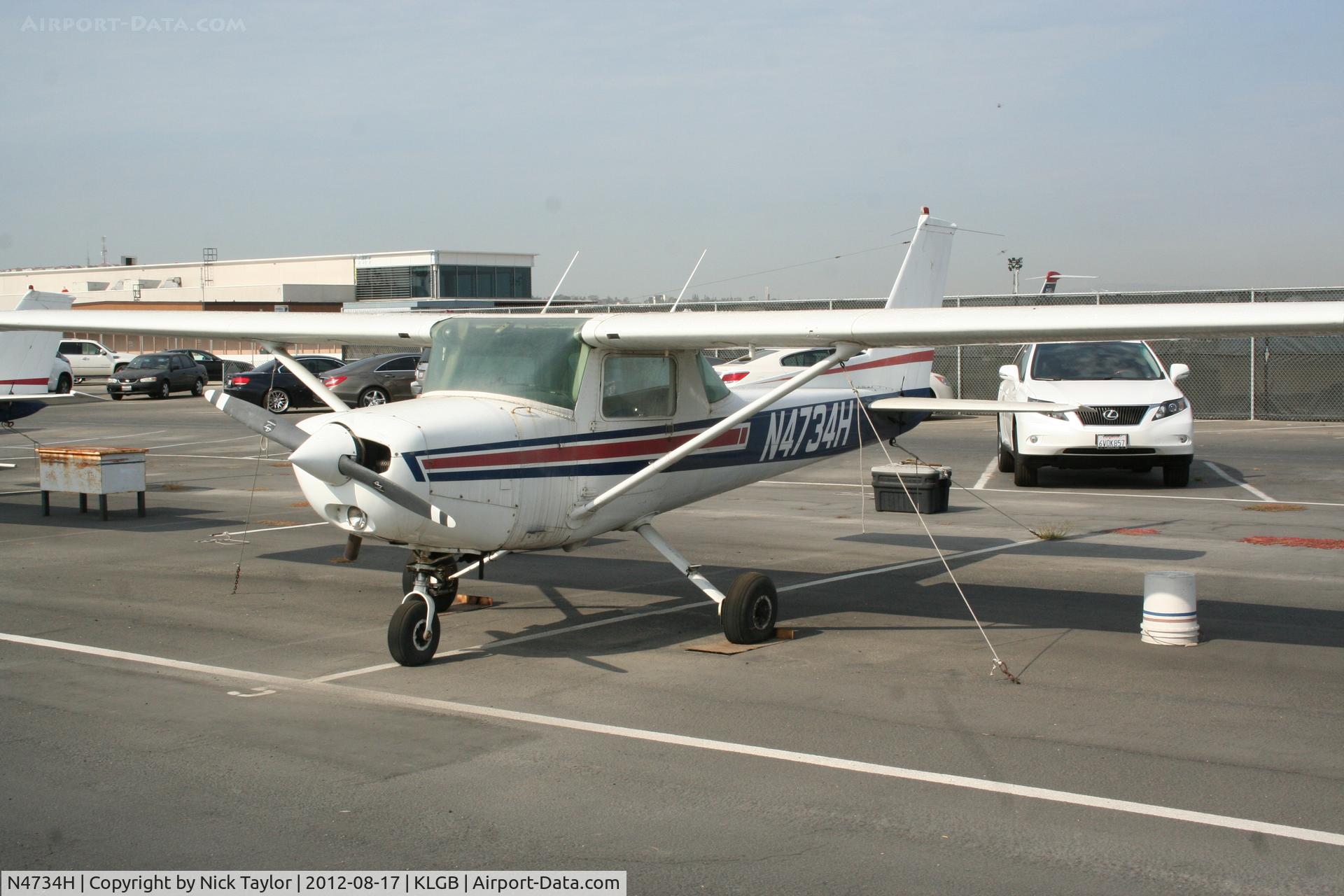 N4734H, 1979 Cessna 152 C/N 15283974, Parked on the north ramp