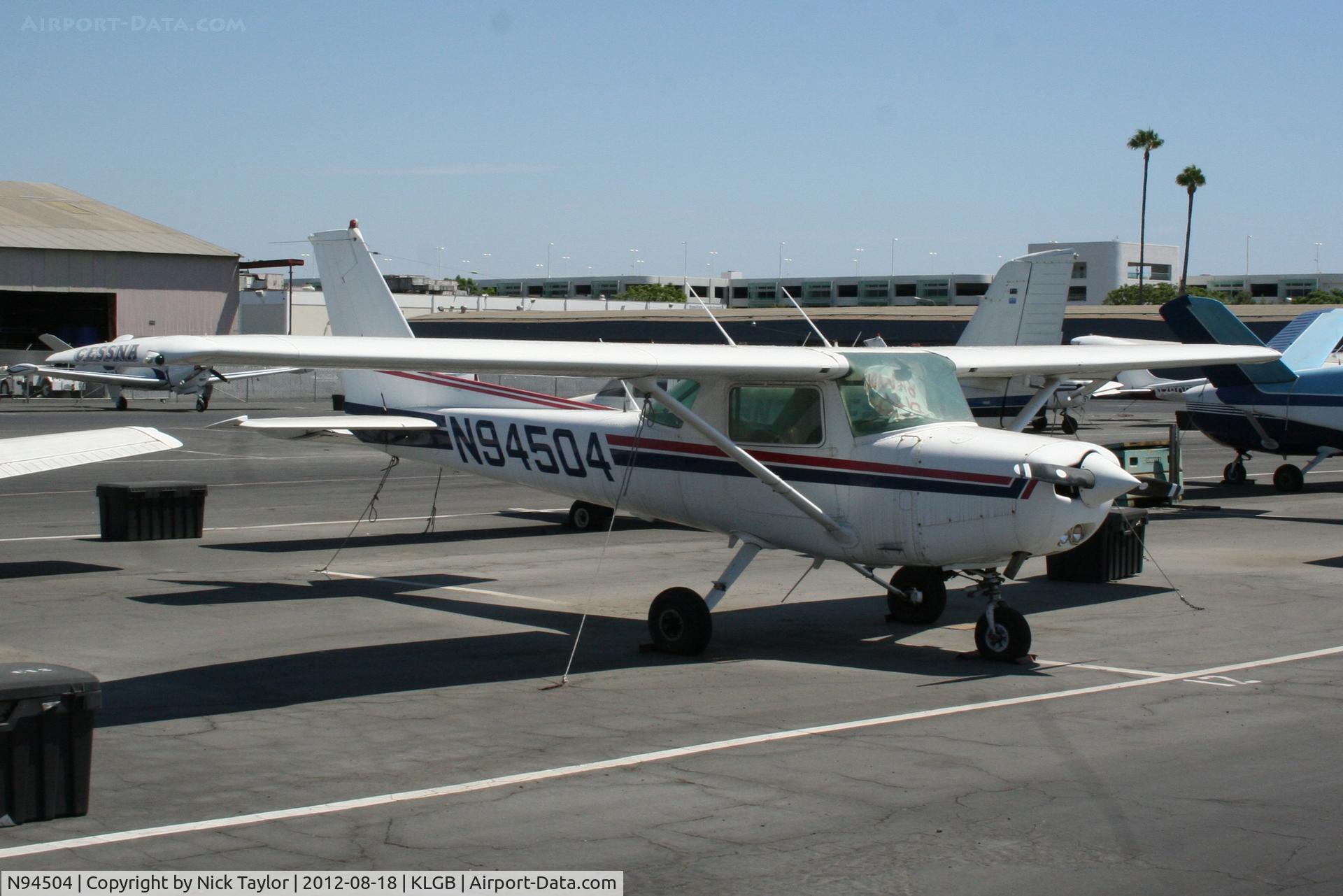 N94504, 1982 Cessna 152 C/N 15285695, Parked on the north ramp