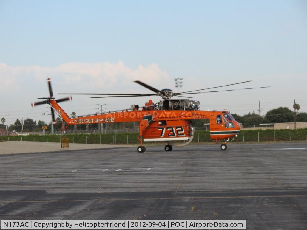 N173AC, 1967 Sikorsky S-64E C/N 64015, Engines started and preparing to lift off