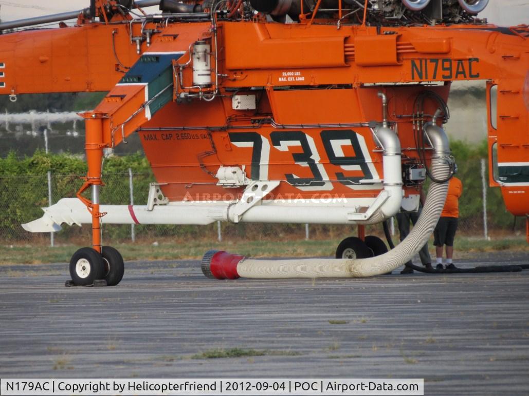 N179AC, 1970 Sikorsky S-64F Skycrane C/N 64091, The sea skimmer is used for salt water… scooping up to 2,000 gallons of water from the ocean.