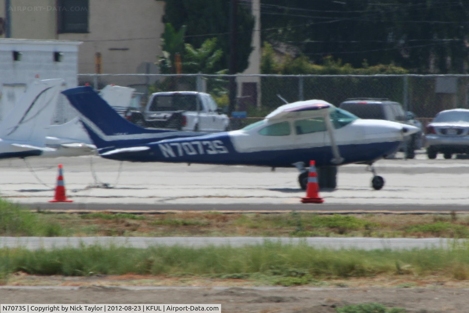 N7073S, 1976 Cessna 182P Skylane C/N 18265059, Parked on the south side