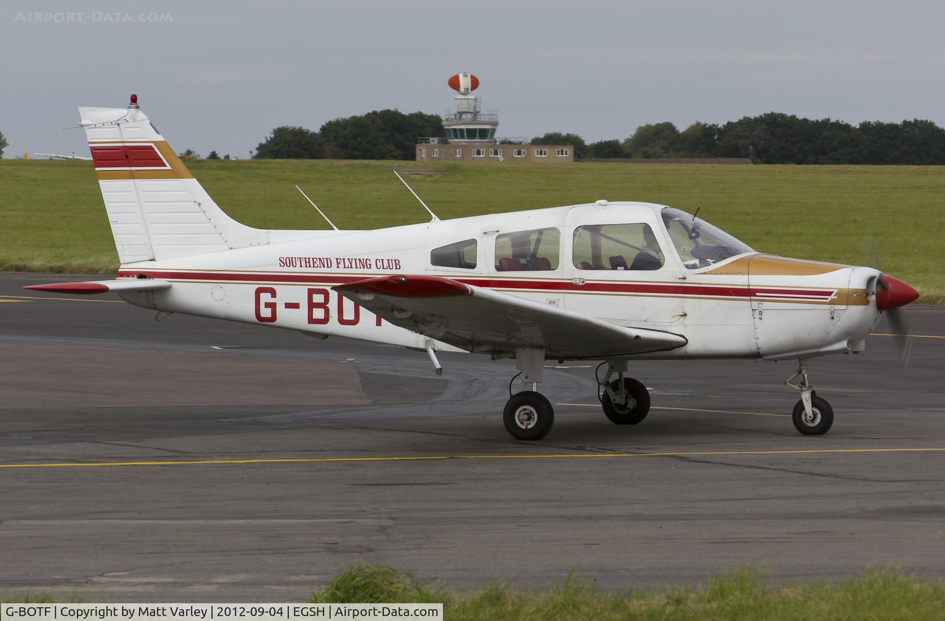 G-BOTF, 1975 Piper PA-28-151 Cherokee Warrior C/N 28-7515436, Departing SaxonAir.
