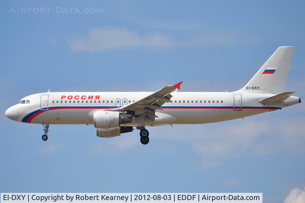 EI-DXY, 1995 Airbus A320-211 C/N 525, On finals for r/w 25L