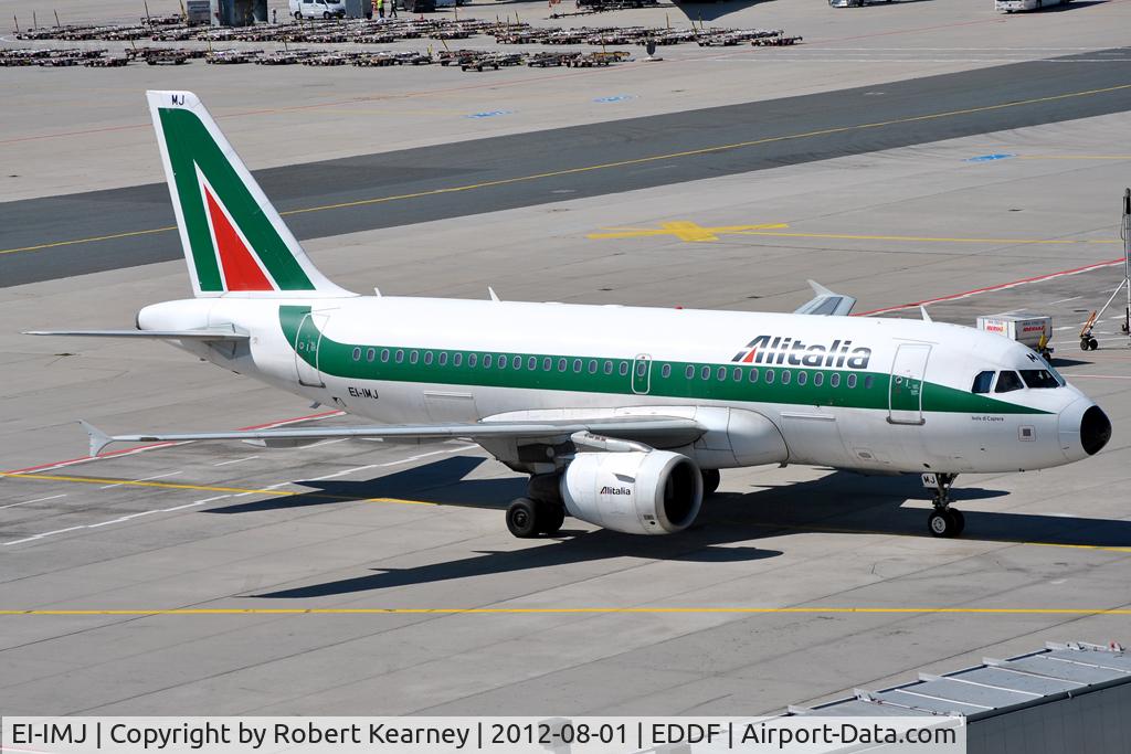 EI-IMJ, 2002 Airbus A319-112 C/N 1779, Rolling on to stand