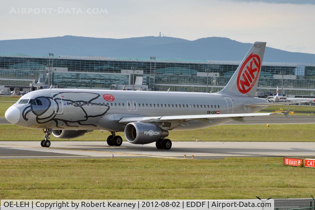 OE-LEH, 2011 Airbus A320-214 C/N 4594, Taxiing around for departure