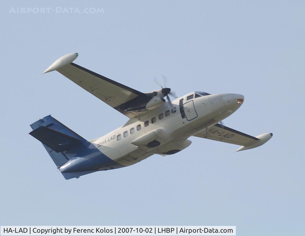 HA-LAD, 1990 Let L-410UVP-E8A Turbolet C/N 902516, Ferihegy