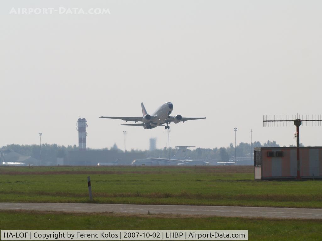 HA-LOF, 2003 Boeing 737-6Q8 C/N 29348, Ferihegy