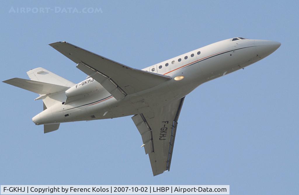 F-GKHJ, 1987 Dassault Falcon 900B C/N 011, Ferihegy