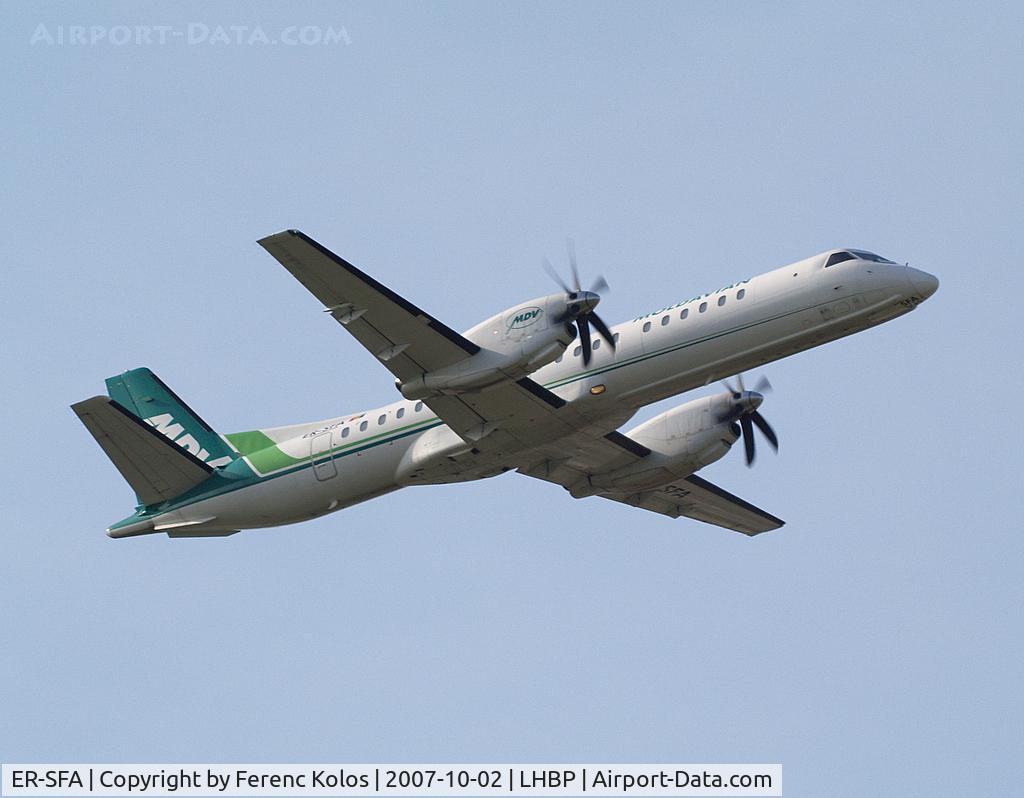 ER-SFA, 1998 Saab 2000 C/N 2000-056, Ferihegy