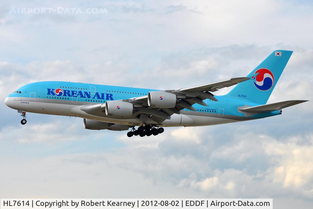 HL7614, 2011 Airbus A380-861 C/N 068, On finals for r/w 25L