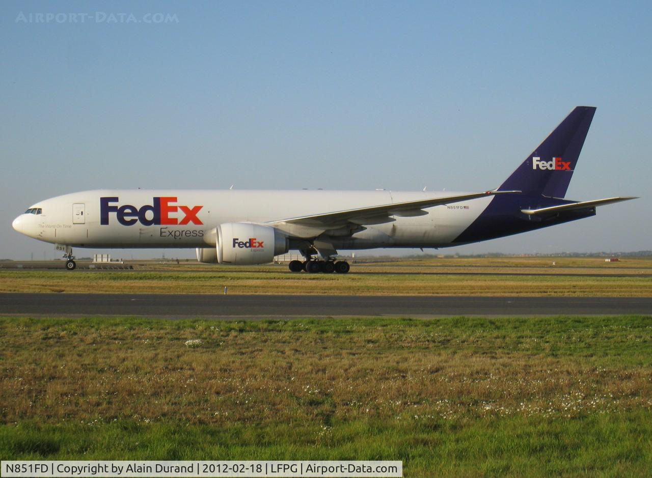 N851FD, 2009 Boeing 777-FS2 C/N 37722, Eventually named 