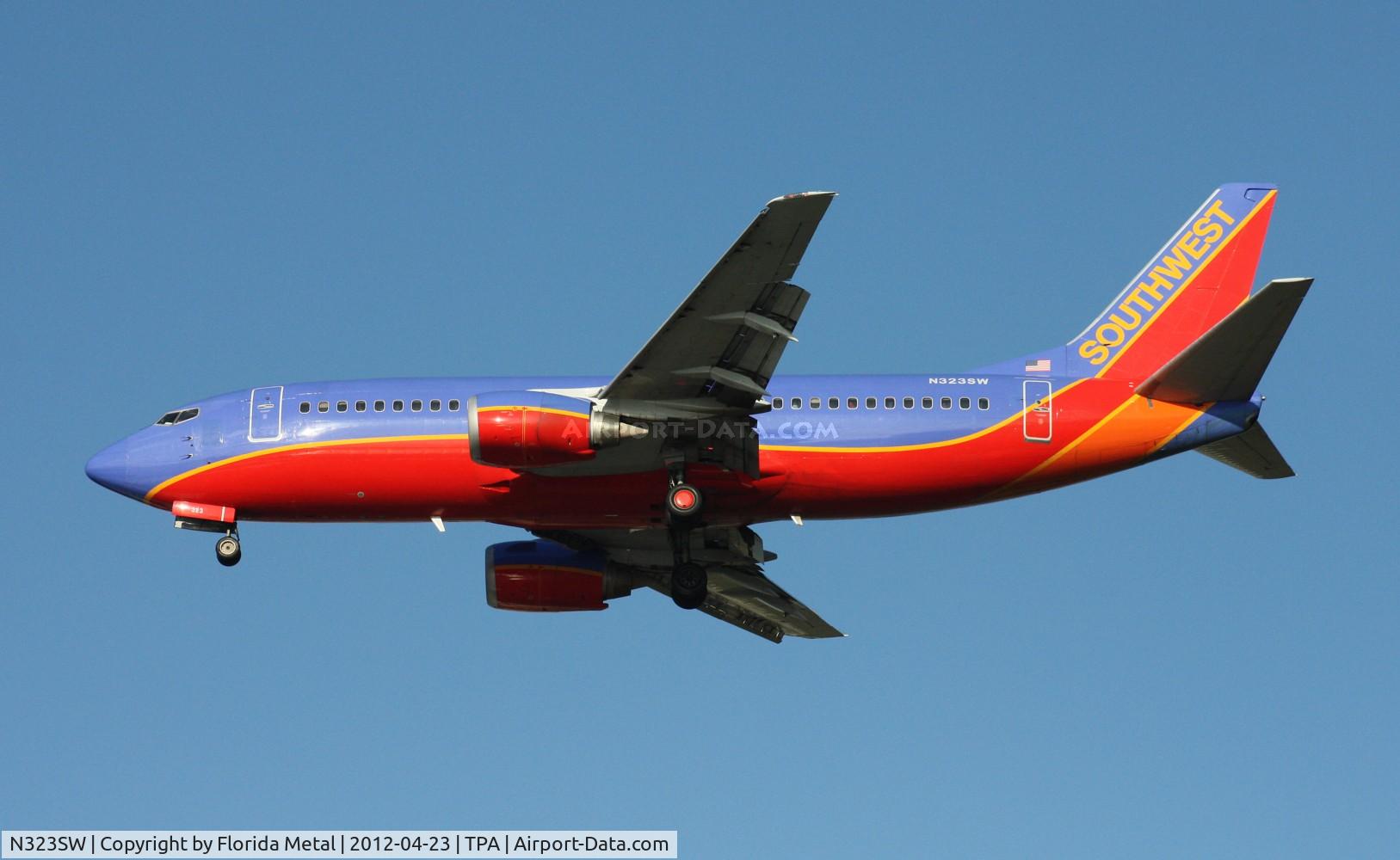 N323SW, 1987 Boeing 737-3H4 C/N 23344, Southwest 737