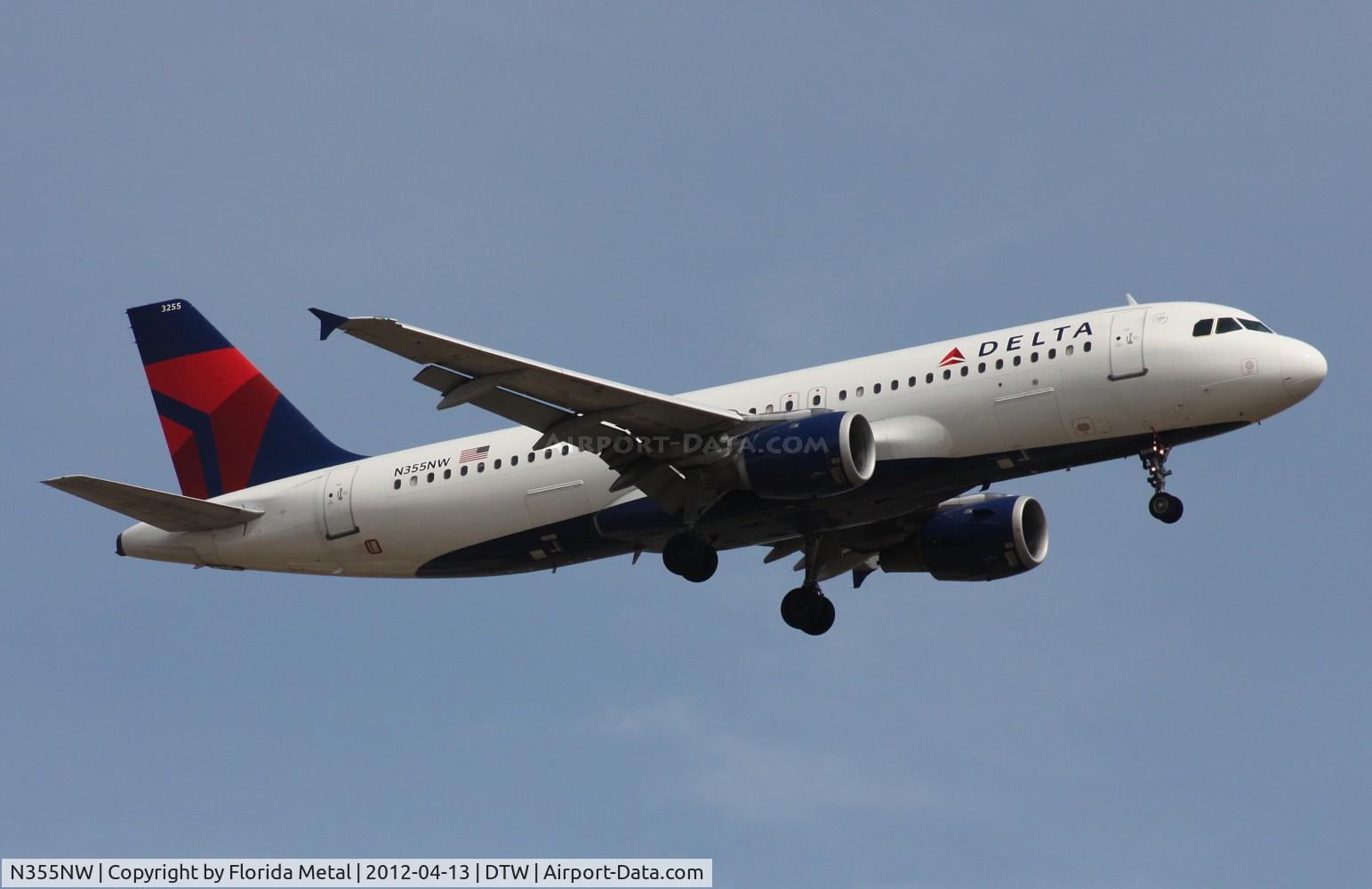 N355NW, 1998 Airbus A320-212 C/N 807, Delta A320