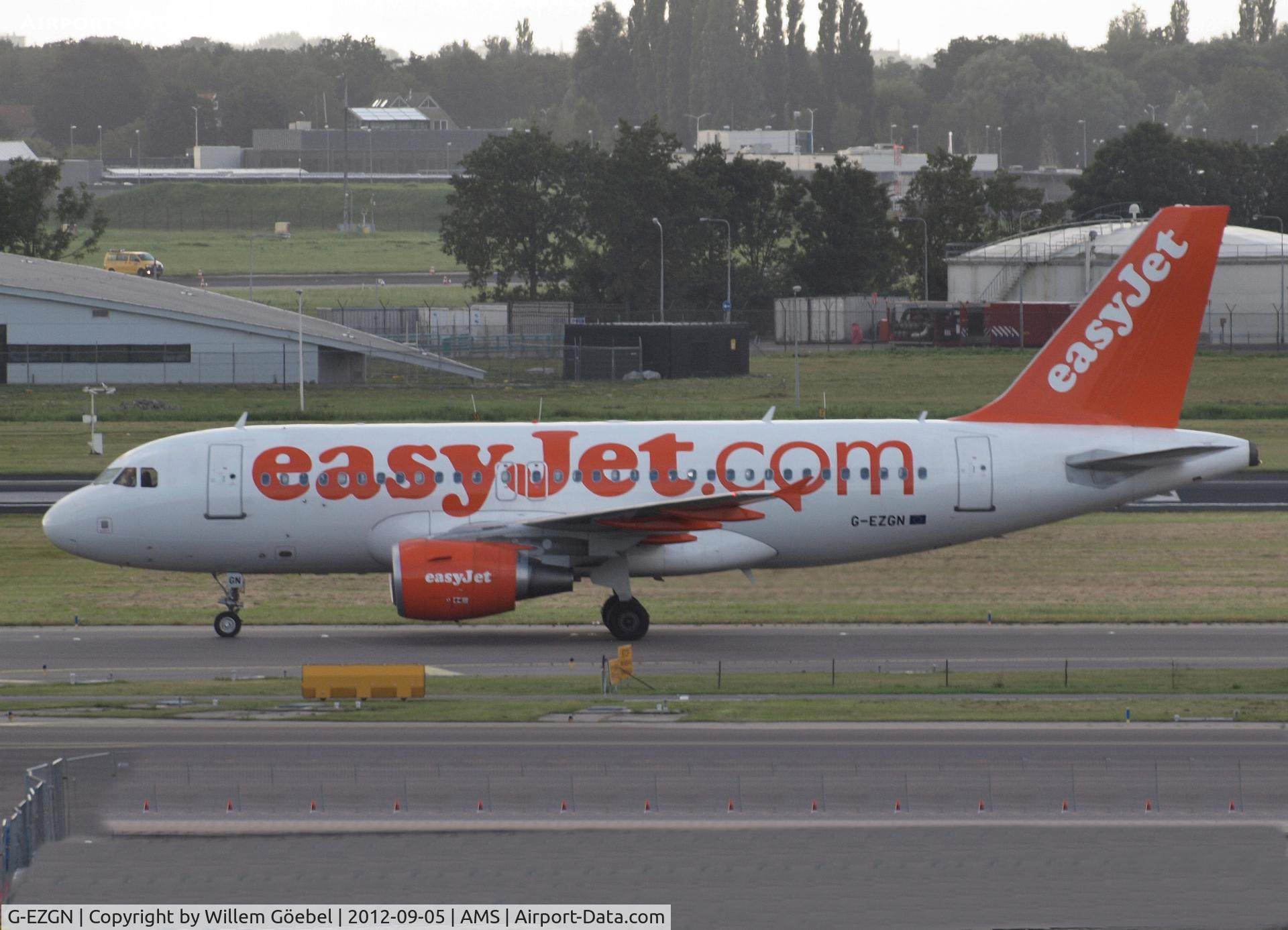 G-EZGN, 2011 Airbus A319-111 C/N 4781, Taxi to the gate of Schiphol Airport