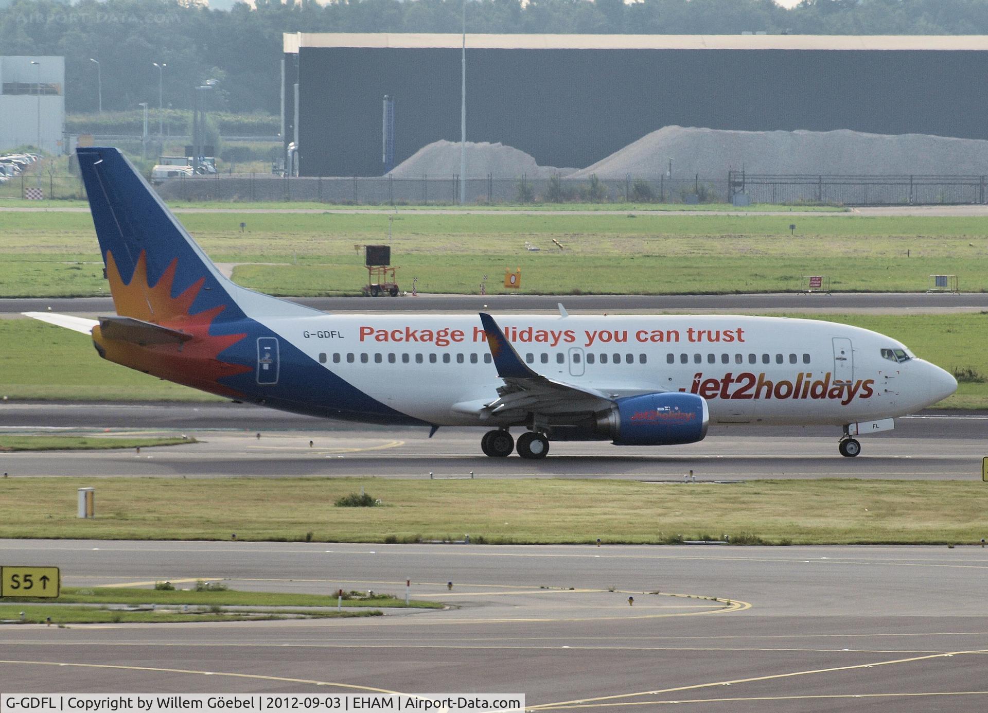 G-GDFL, 1998 Boeing 737-36N C/N 28568, Taxi to the runway of Schiphol Airport